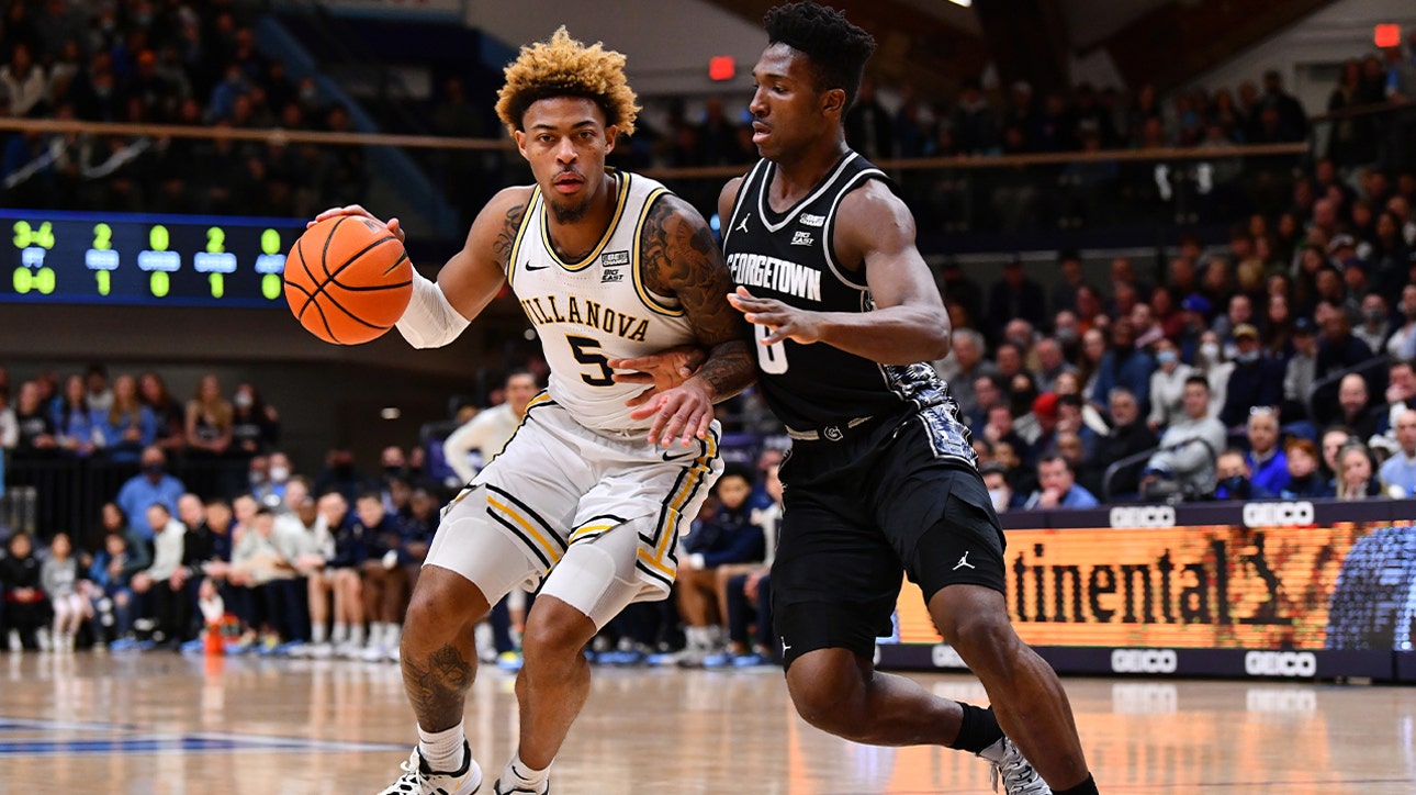Justin Moore finishes TOUGH And-1 layup to help Villanova over Georgetown, 74-66