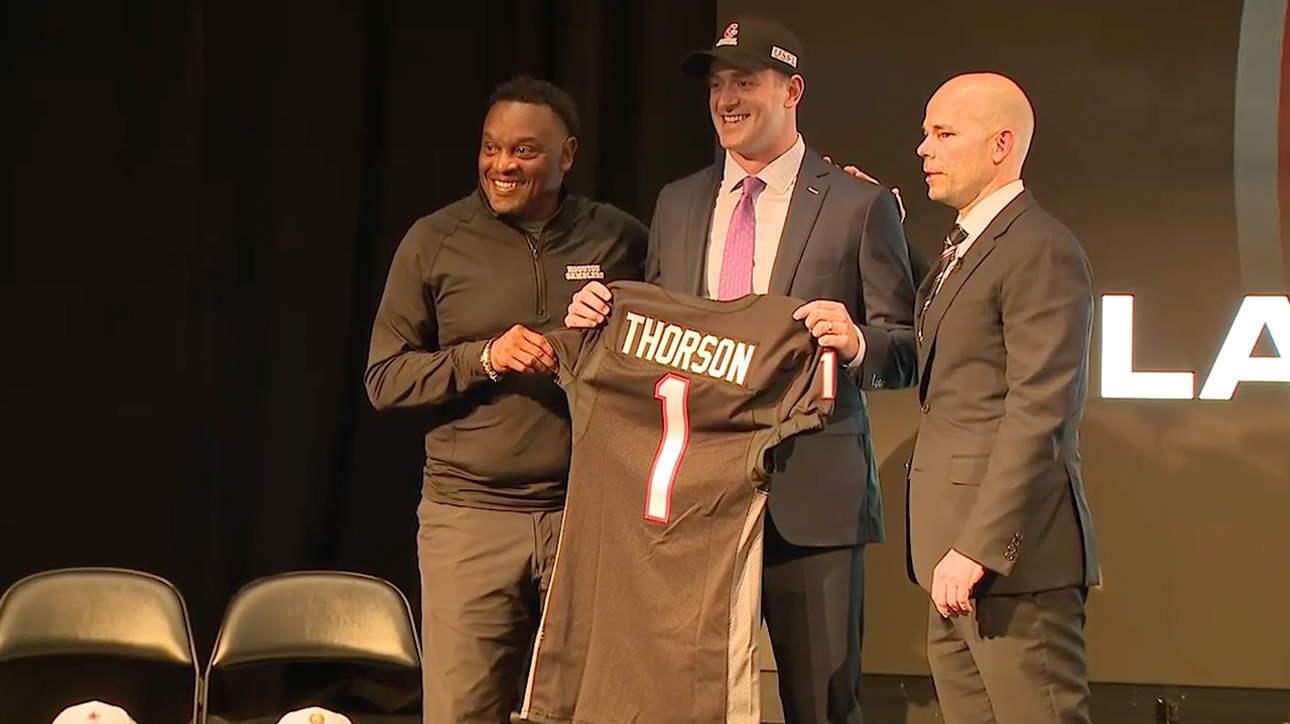 Warren Moon announces Clayton Thorson as No. 5 overall pick in the USFL draft by Houston Gamblers
