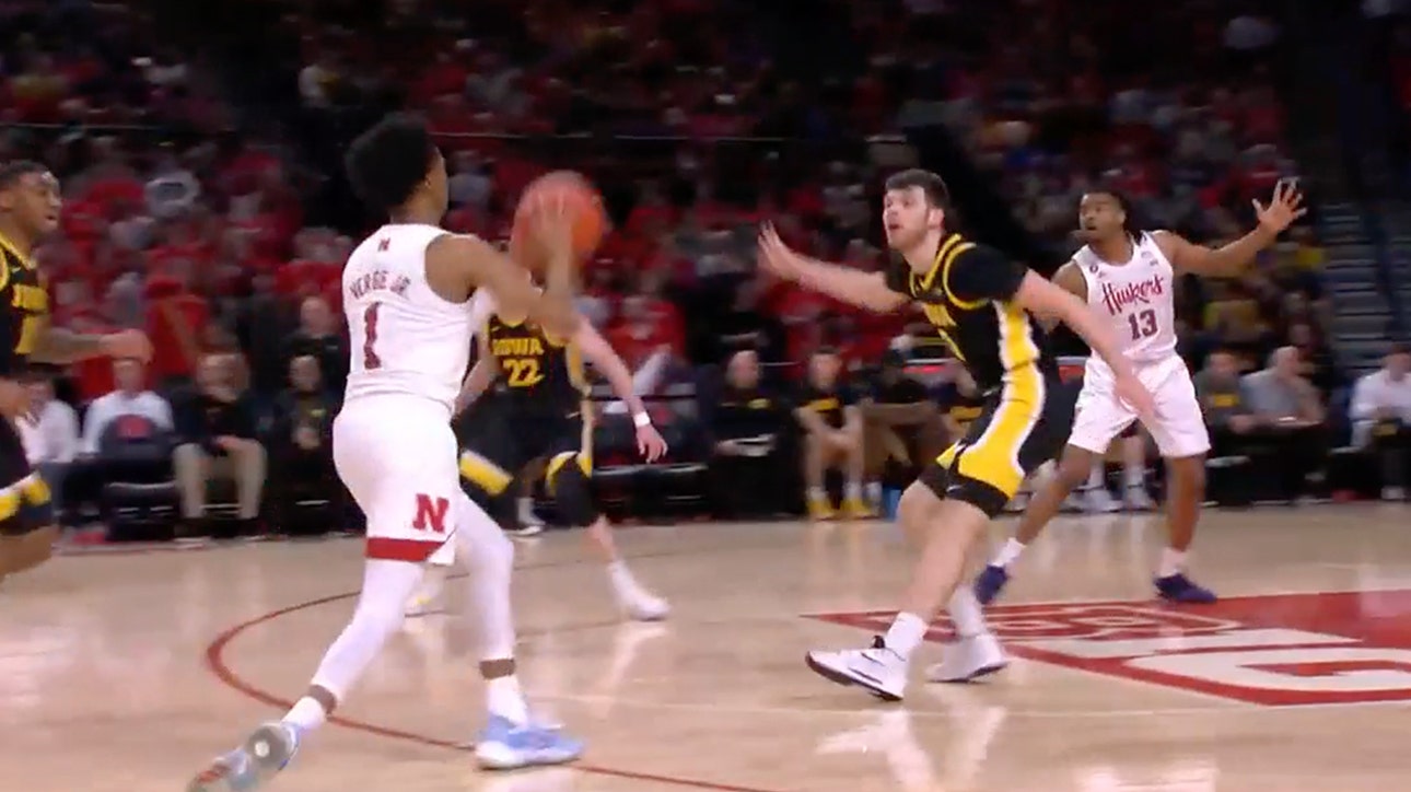 Alonzo Verge Jr. and Derrick Walker connect for an impressive alley-oop as Nebraska leads early against No. 25 Iowa, 17-14