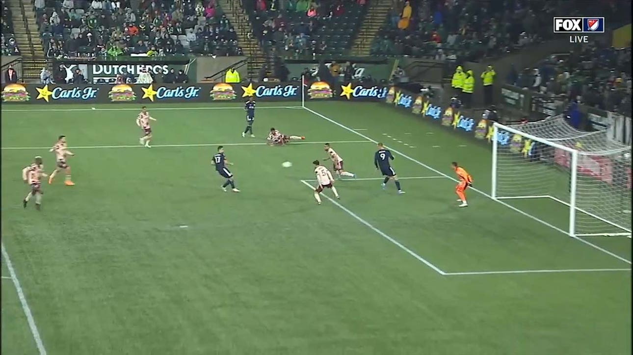 Sebastian Lletget scores in his New England debut to give the Revolution a 2-1 lead over the Timbers