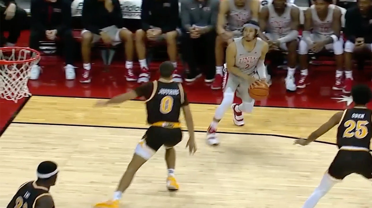 UNLV's Justin Webster drains a CLUTCH jumper against Wyoming