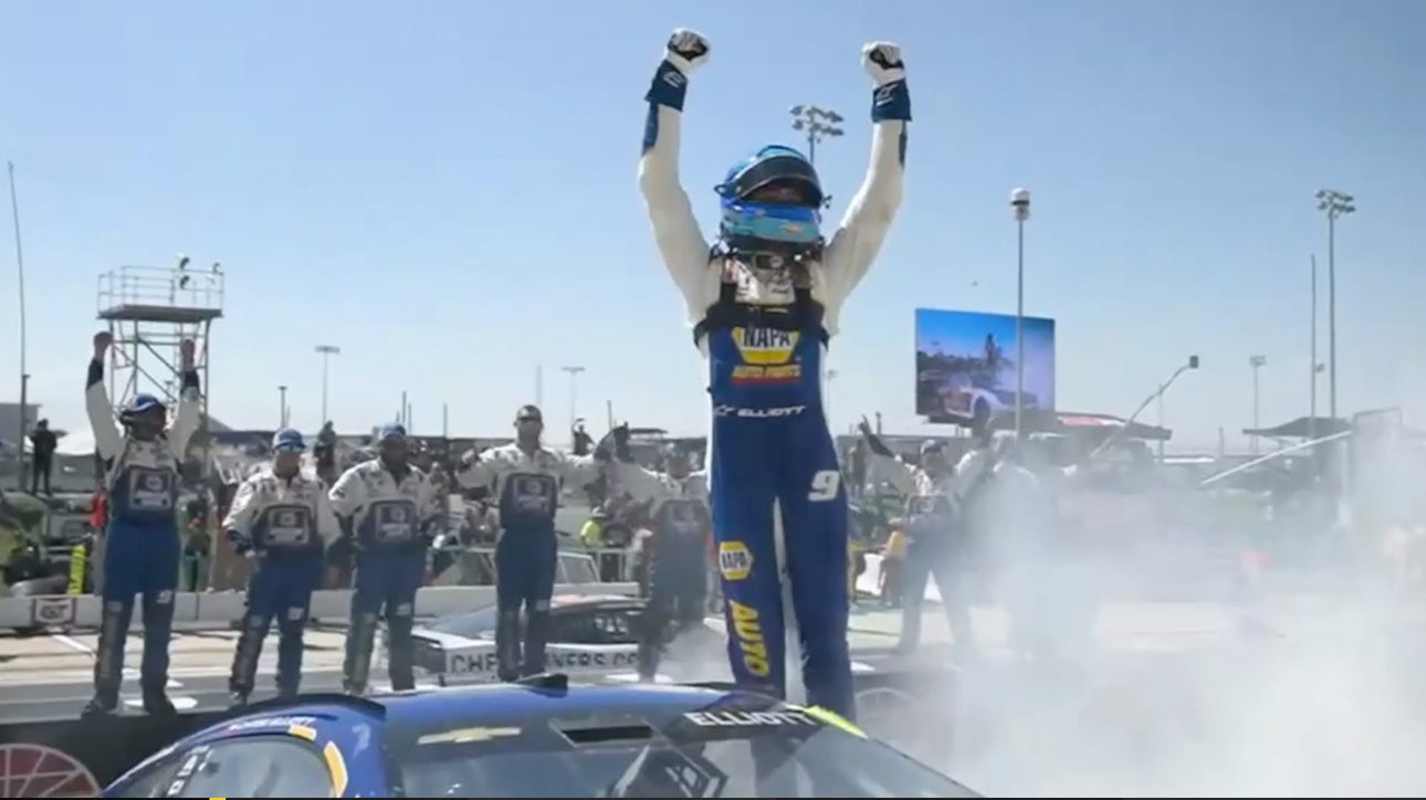 Chase Elliott runs away with first win of the season at Dover