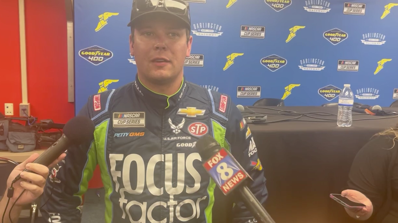 Erik Jones on if Richard Petty can keep his hat on his head and wave the green flag