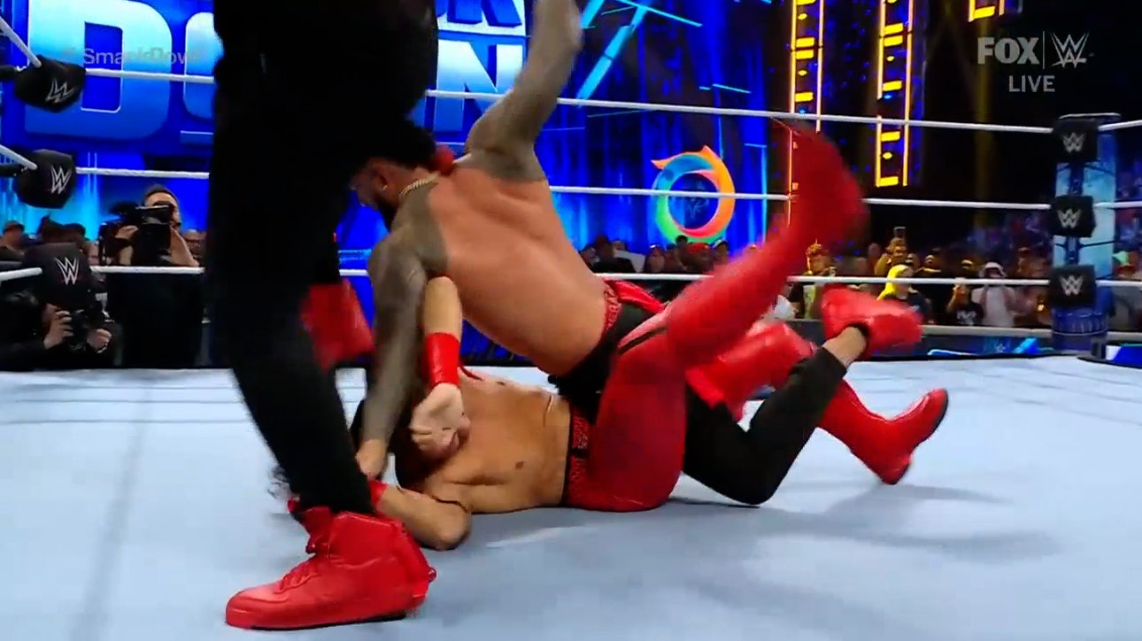 Riddle and Shinsuke Nakamura send The Usos out of the ring on Friday Night SmackDown I WWE on FOX