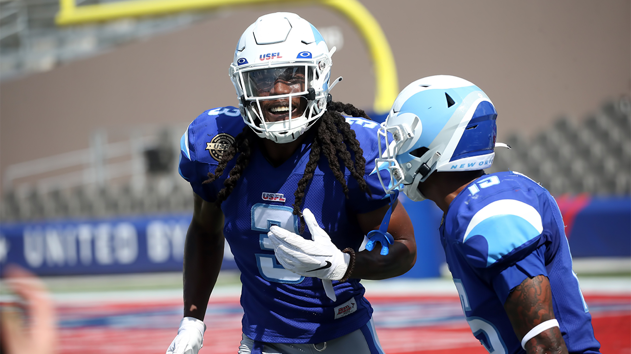 Breakers' defense puts on playoff-clinching effort in 17-6 victory