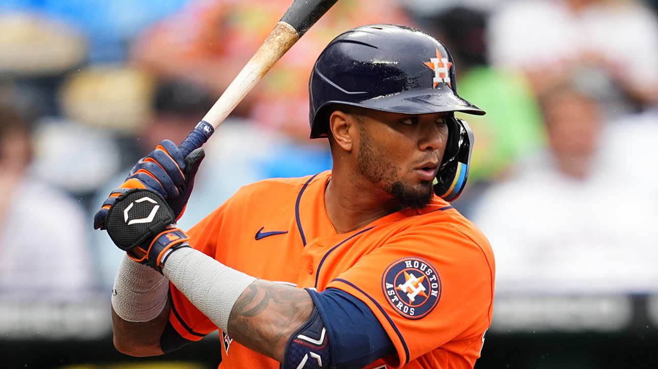 Astros catcher Martín Maldonado brings value to Houston despite hitting woes - Jake Mintz