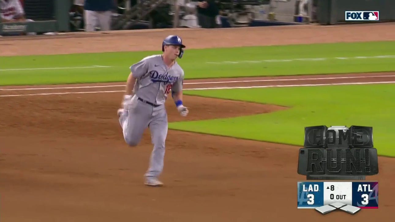 Dodgers' Will Smith launches a game-tying home run in the eighth inning