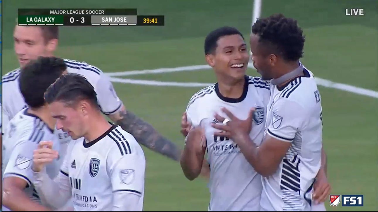 Marcos Lopez's 40th-minute goal extends the San Jose Earthquakes' lead to 3-0