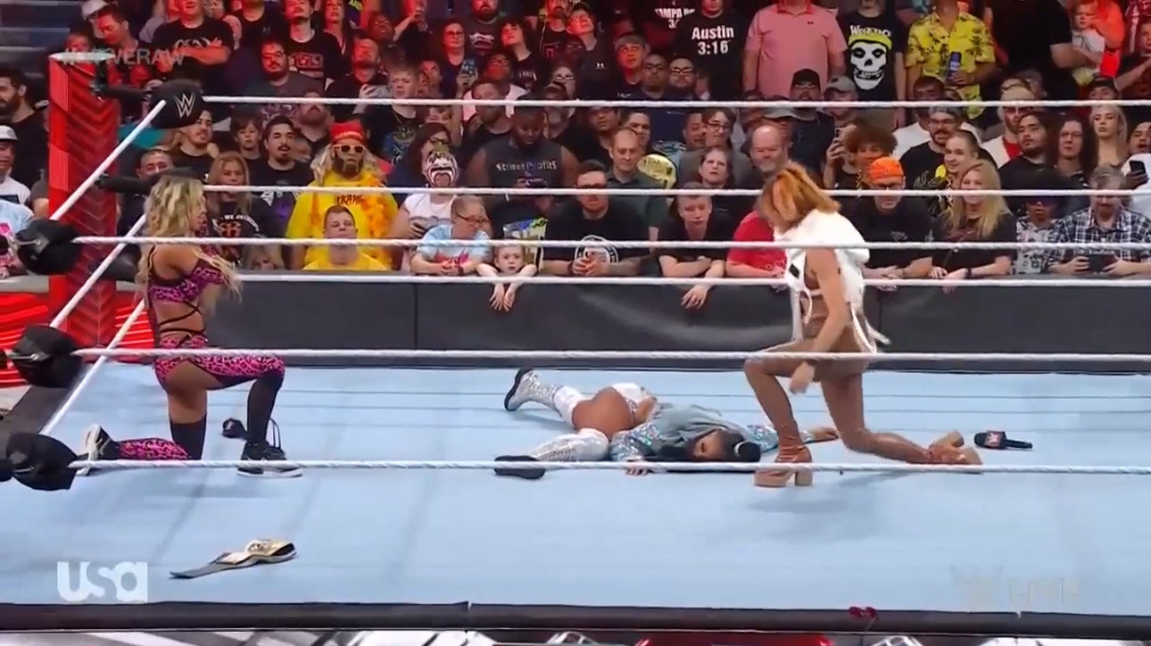 Becky Lynch and Carmella ambush Bianca Belair on Monday Night Raw | WWE on FOX