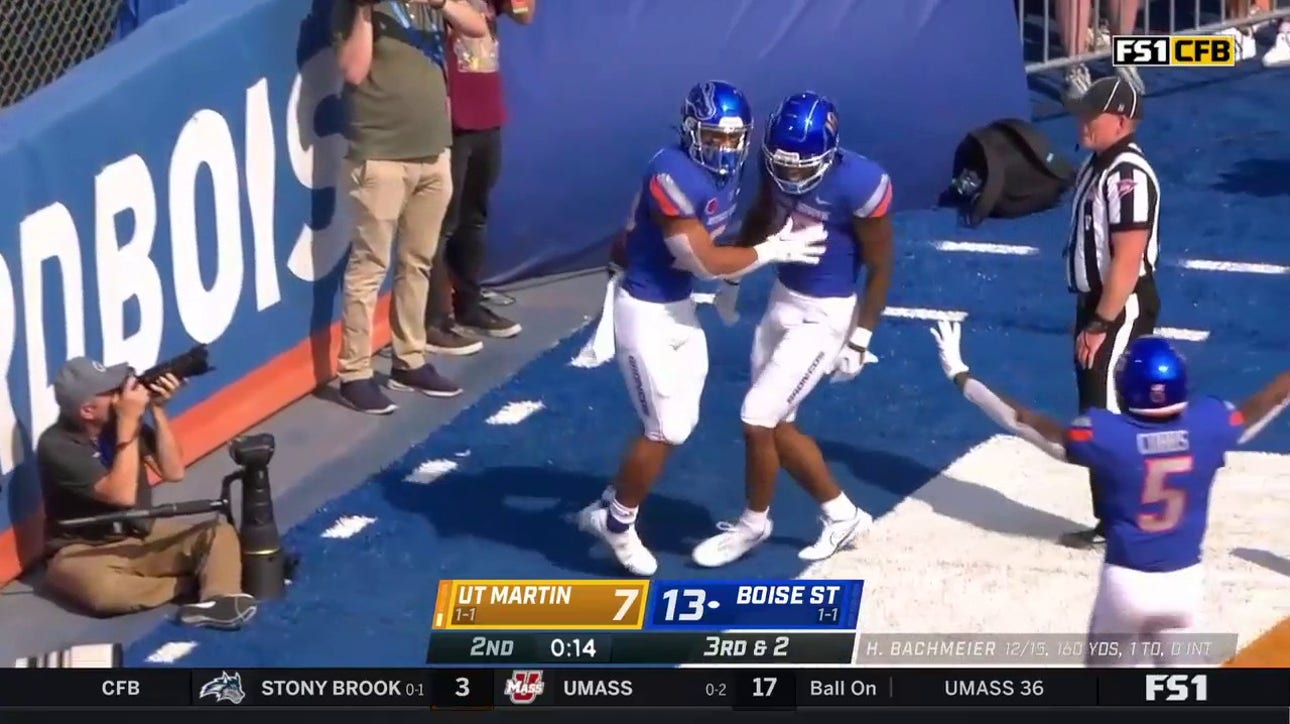 Hank Bachmeier finds George Holani on a four-yard TD to give Boise St. a 20-7 lead