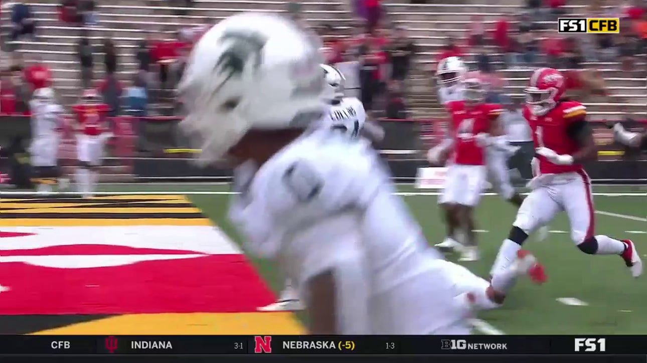 Michigan State's Elijah Collins breaks off a 12-yard rushing TD