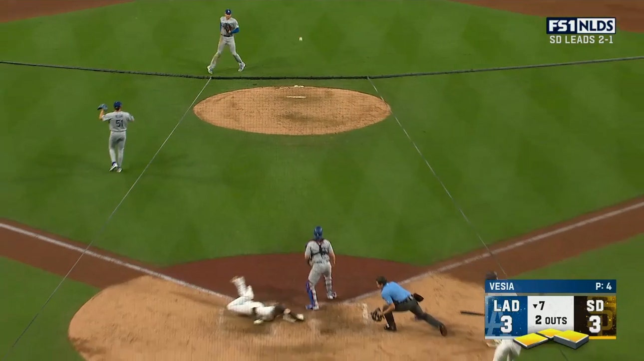 Padres' five-run inning gives San Diego the lead against the Dodgers 