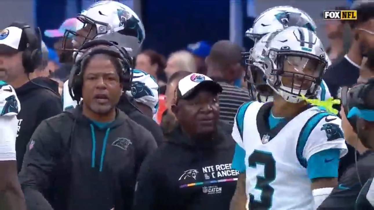 Robbie Anderson sent to locker room after a heated exchange with Panthers' HC Steve Wilks