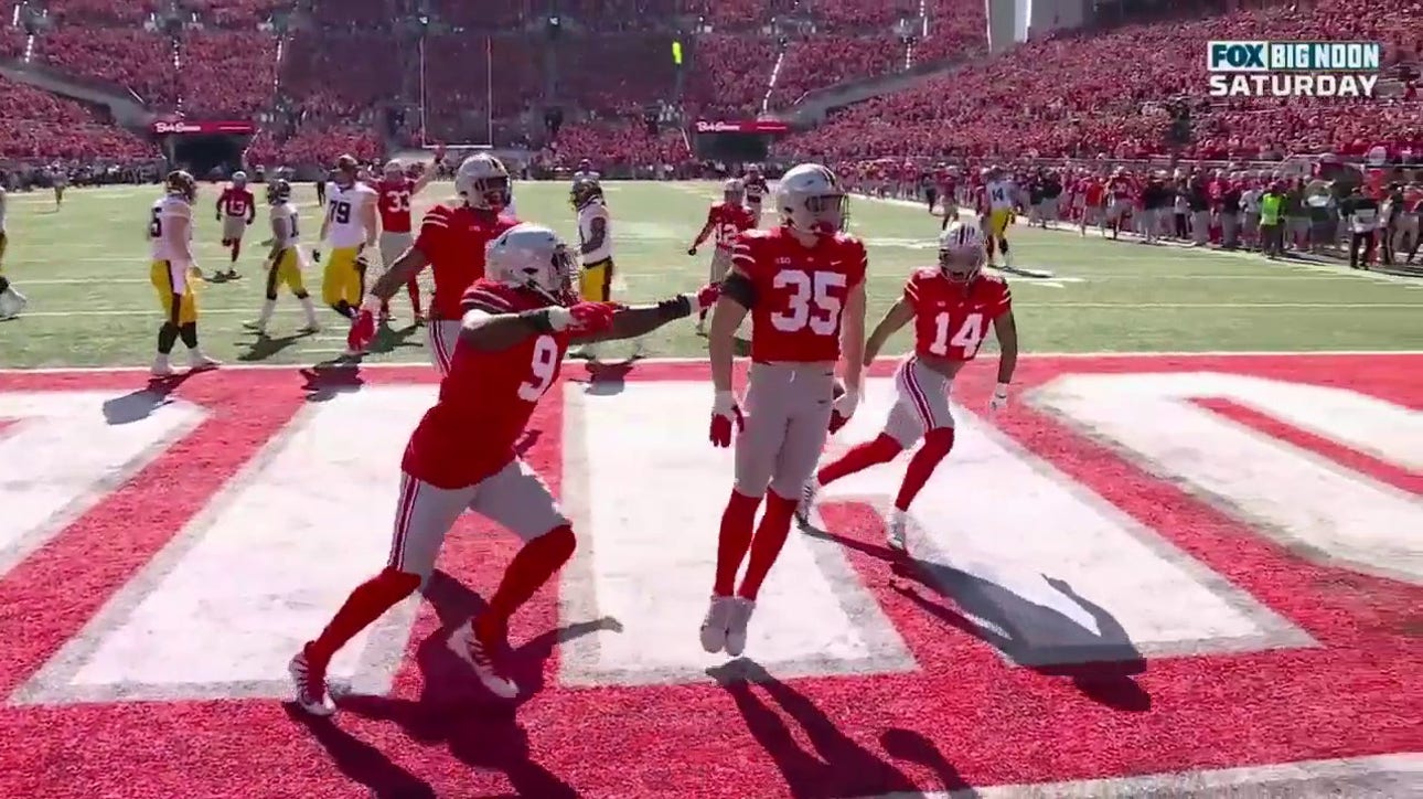 Ohio State returns an easy interception for a TD to extend their lead over Iowa