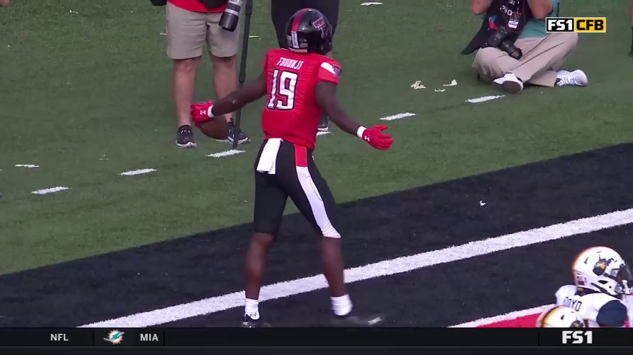 Loic Fouonji hauls in the 12-yard TD as Texas Tech continues to dominate West Virginia