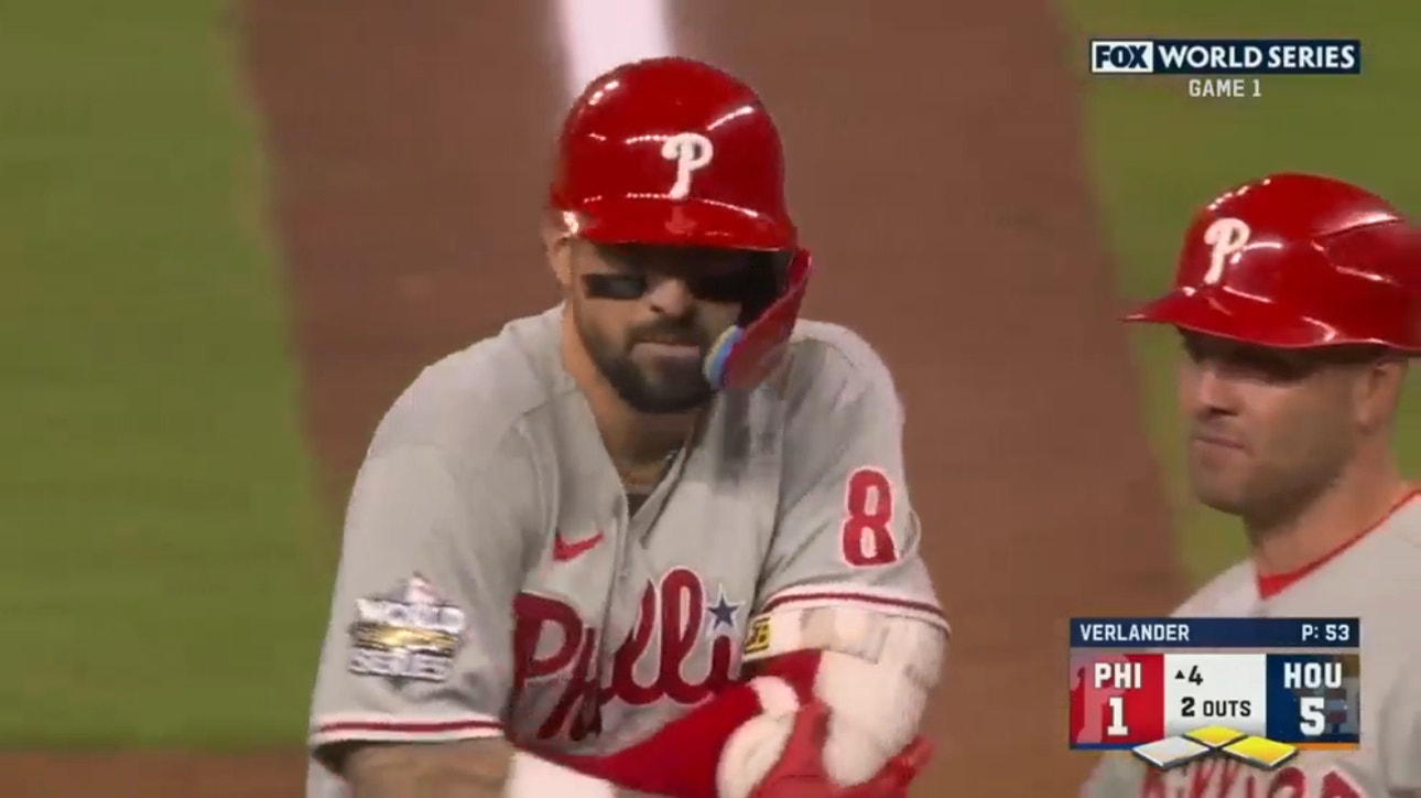 The Phillies trim the Astros' lead to 5-3 after an RBI single by Nick Castellanos and two-run double by Alec Bohm