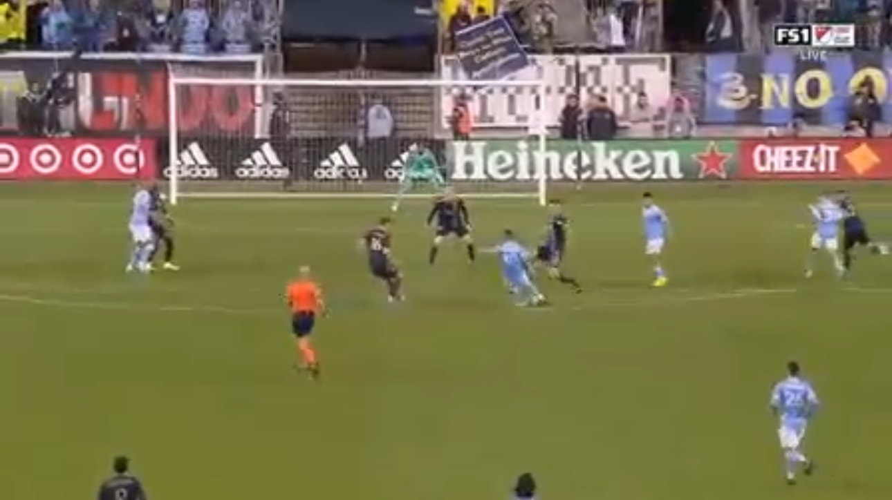 Maxi Moralez puts it in the back of the net to give NYCFC a 1-0 lead