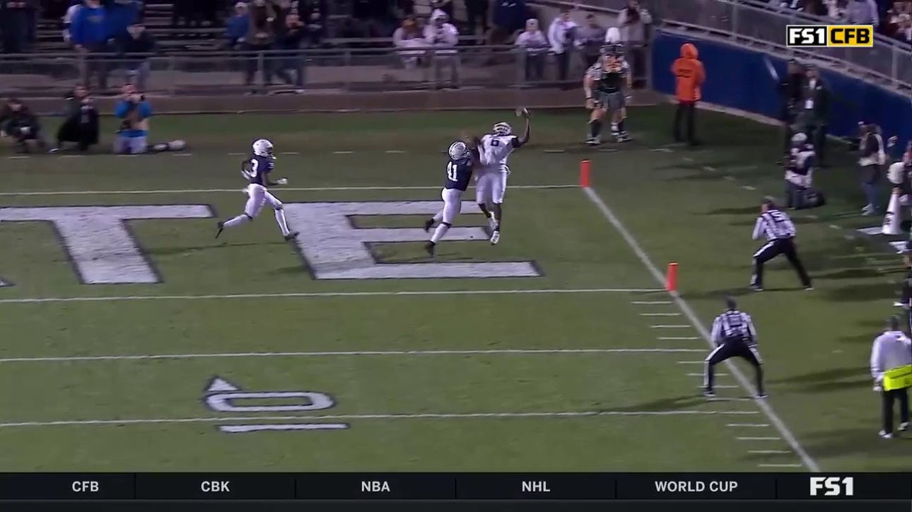 Michigan State's Maliq Carr makes the one-handed touchdown grab