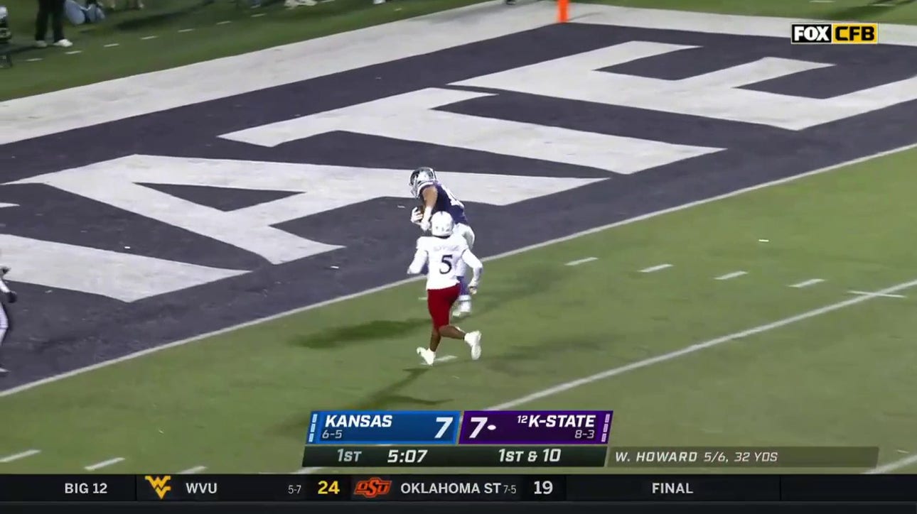 Kansas State Wildcats' Will Howard throws a deep 42-yard touchdown strike to Sammy Wheeler