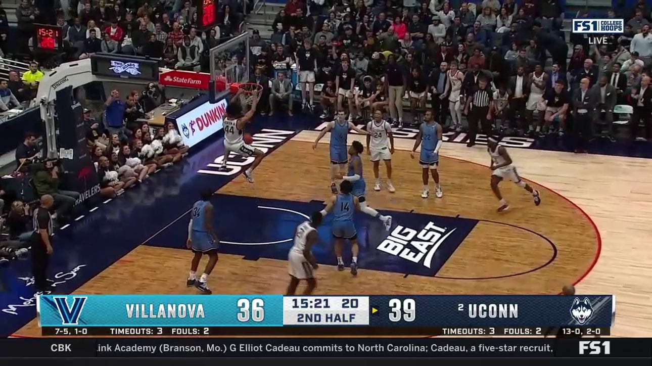 Andre Jackson Jr. powers home the wide open dunk to keep UConn ahead