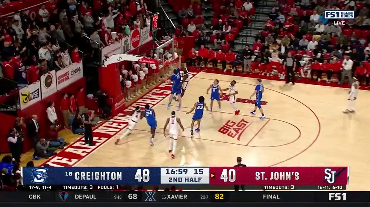 St. John's Dylan Addae-Wusu throws down the one-handed dunk against Creighton