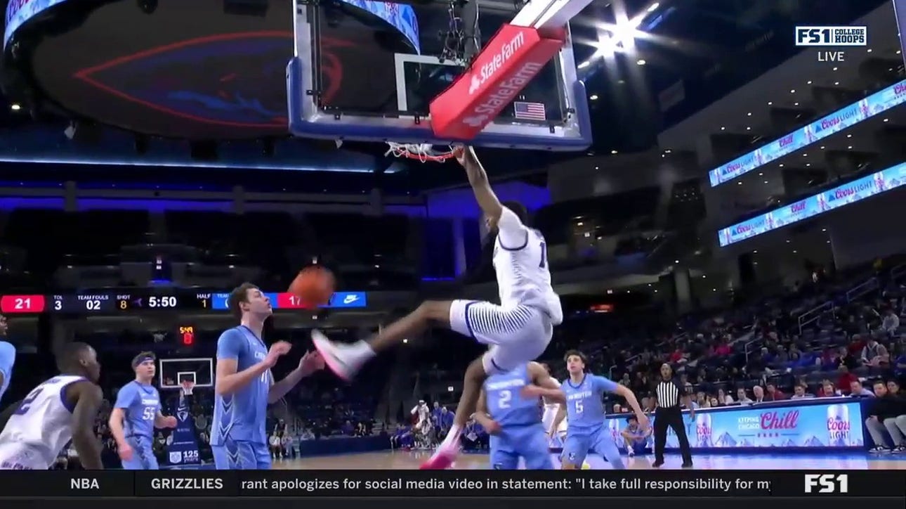DePaul's Umoja Gibson and Nick Ongenda connect for a thunderous alley-oop jam