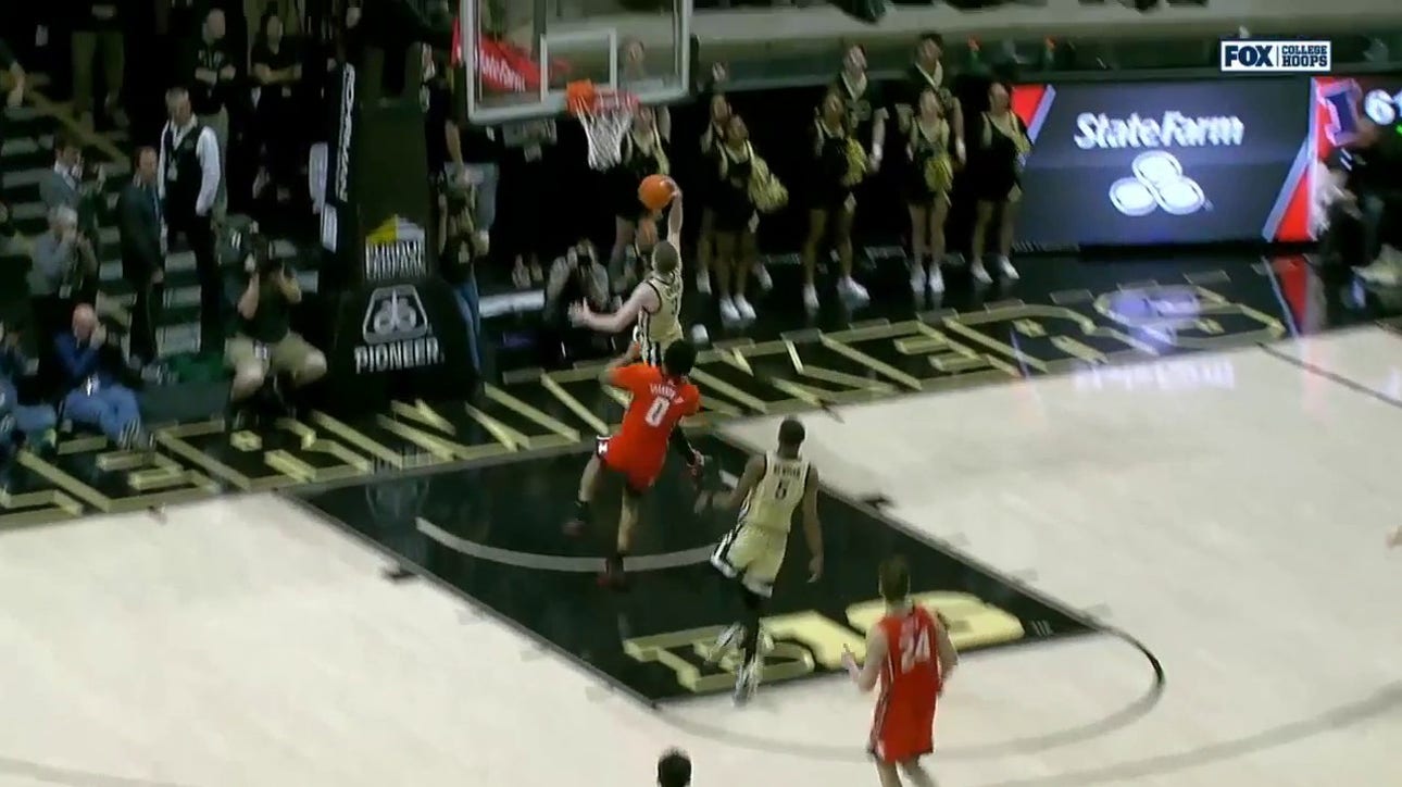 Illinois' Terrence Shannon Jr. records a RIDICULOUS chase-down block against No. 5 Purdue