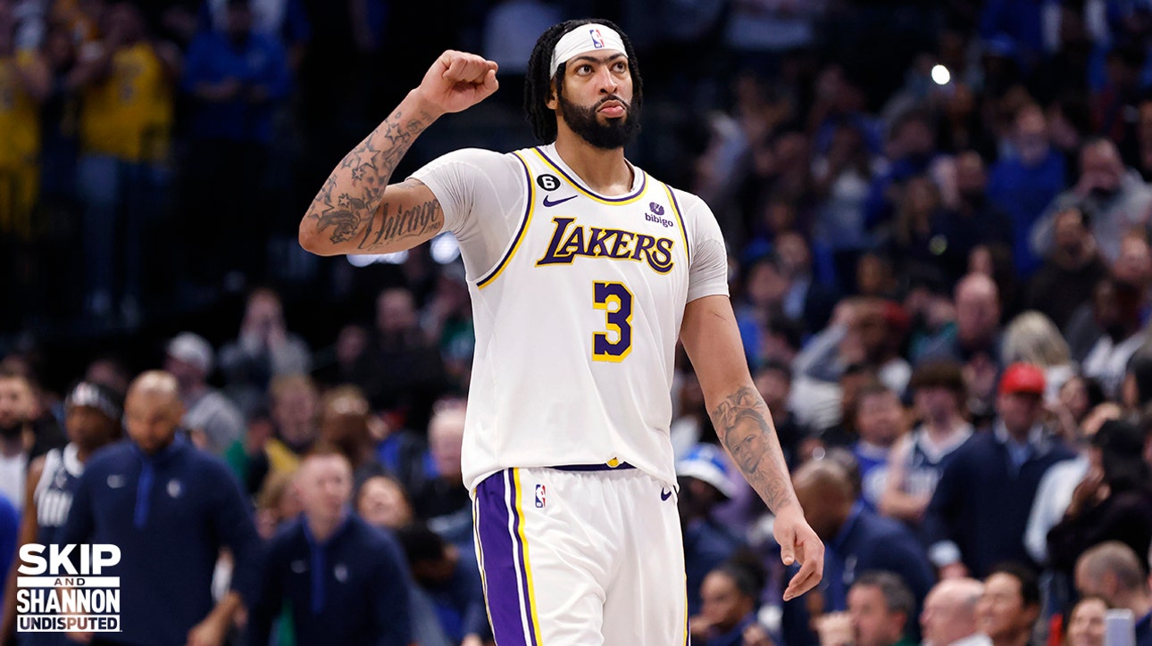 Anthony Davis leads Lakers to win vs. Warriors, spoiling Steph Curry's return | UNDISPUTED