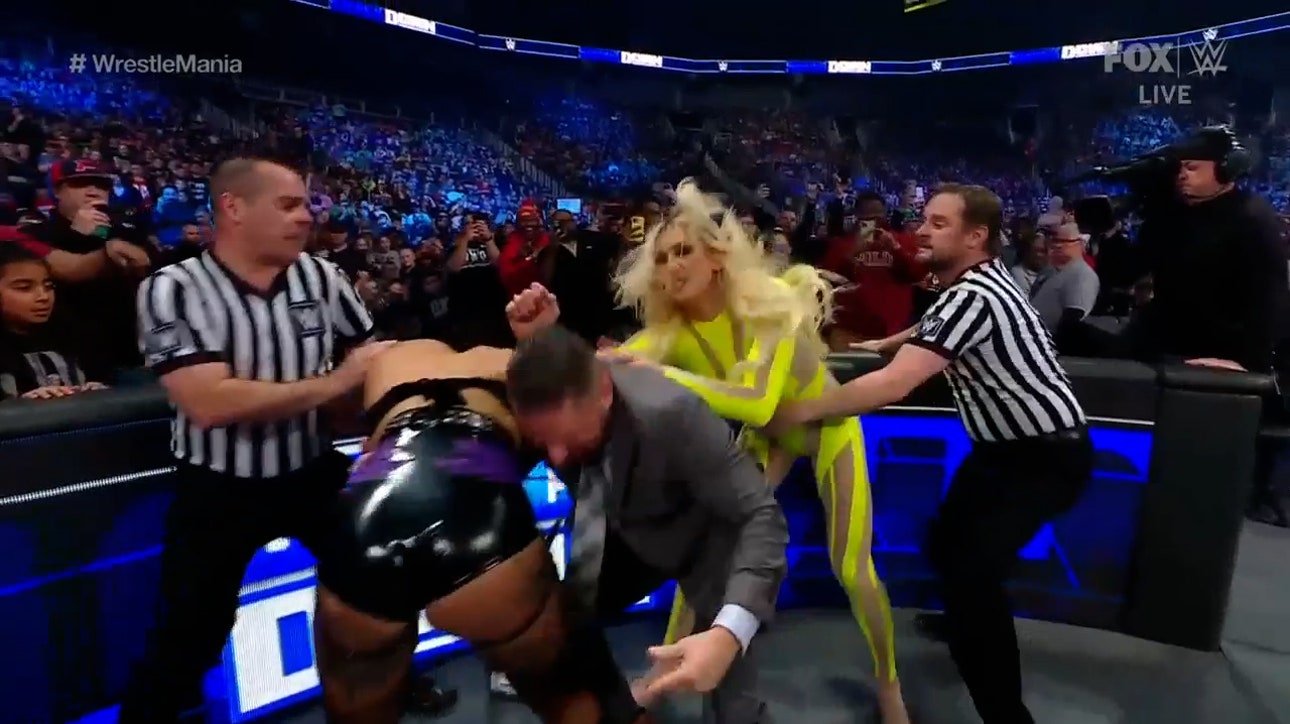 Rhea Ripley and Charlotte Flair push through security in a violent brawl on SmackDown | WWE on FOX