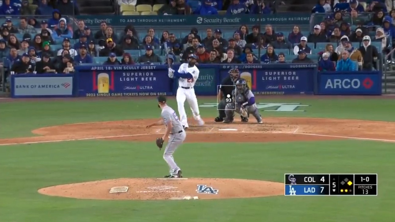 Jason Heyward CRUSHES a two-run home run to add to the Dodgers' lead over the Rockies, 9-4