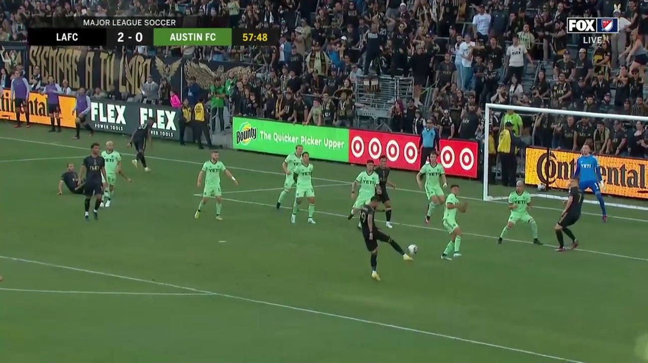 Dénis Bouanga scores off a beautiful shot in the center of the box to extend LAFC's lead over Austin FC