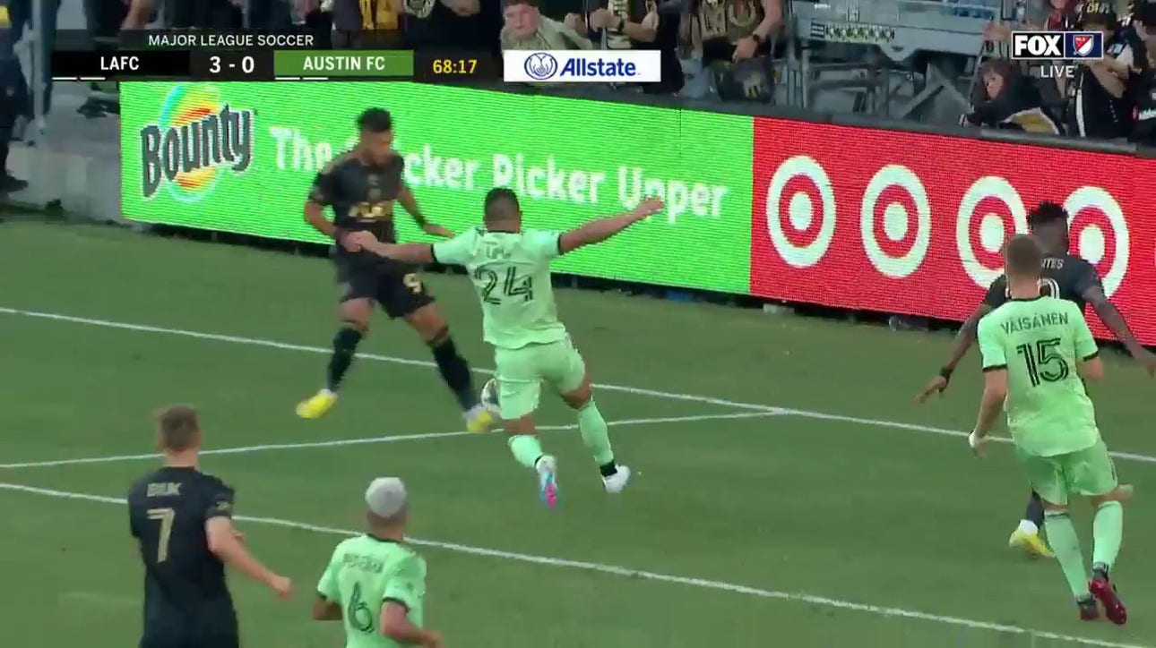 Dénis Bouanga notches a hat trick with a goal in the top left corner to extend LAFC's lead over Austin FC