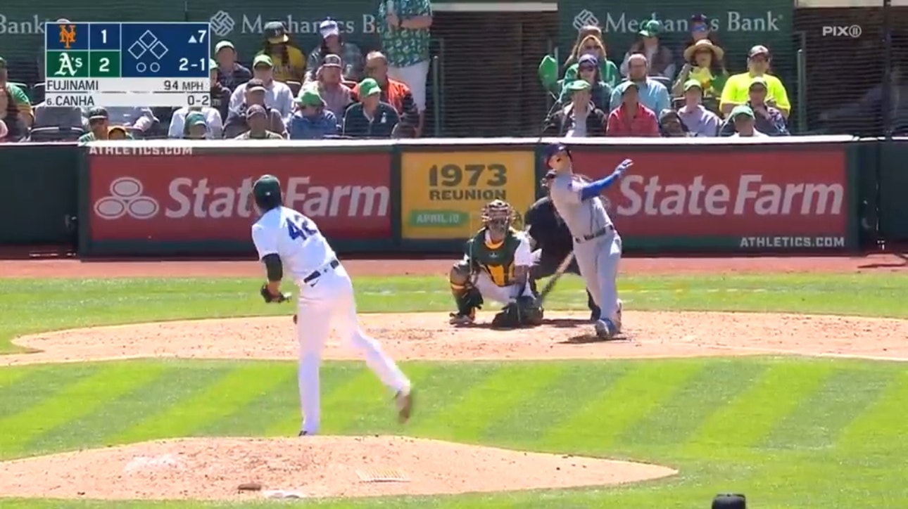 Mets' Mark Canha smokes a game-tying solo shot to left field in the seventh inning