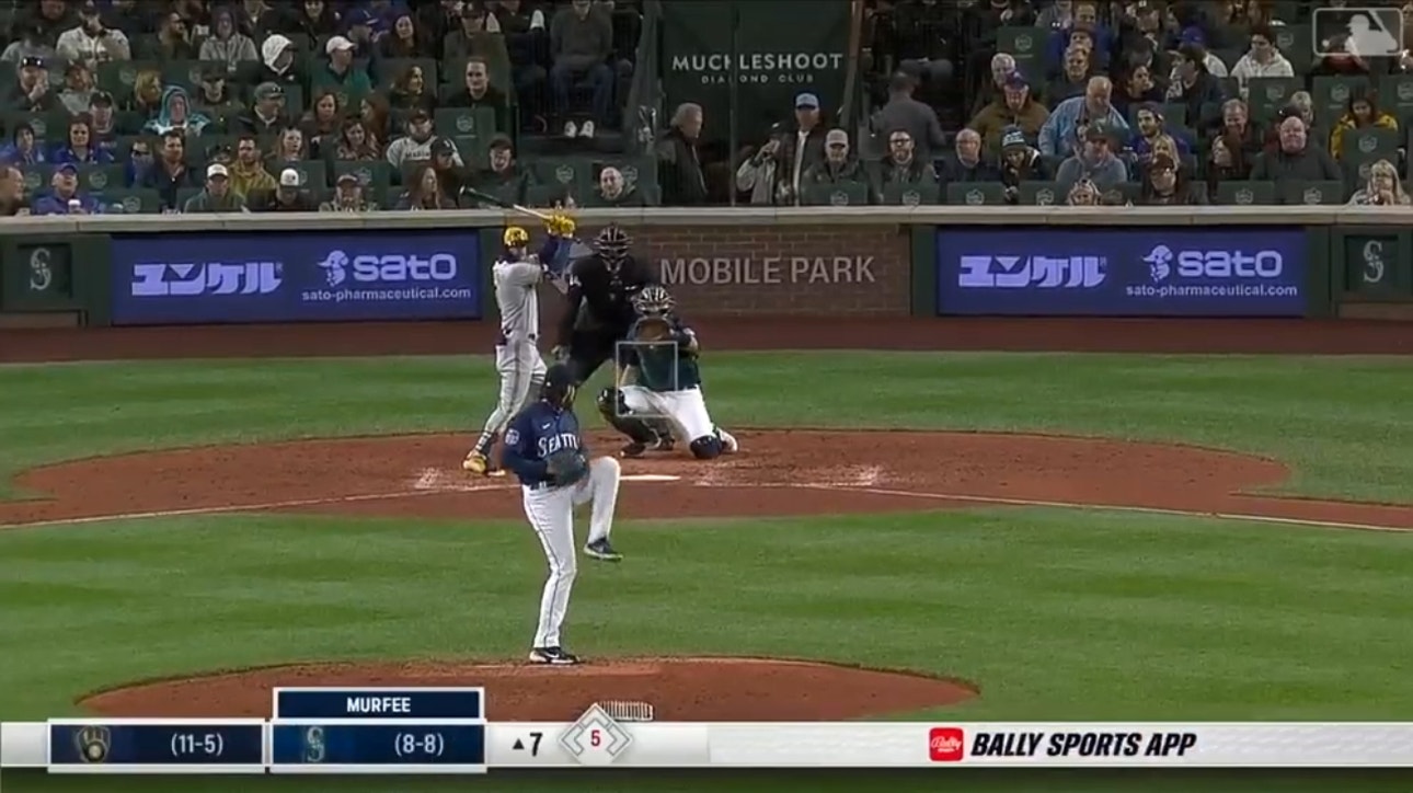 Brewers' Brice Turang goes deep for a solo home run vs. the Mariners