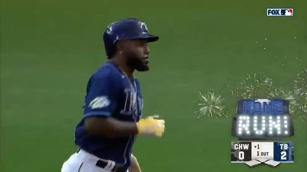 Randy Arozarena crushes a two-run homer to make the Rays the first team in MLB history to hit a HR in every game to start the season