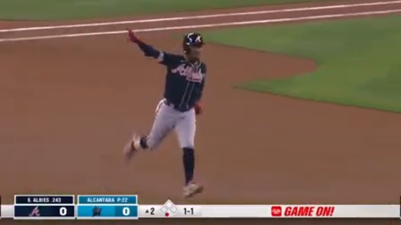 Ozzie Albies launches a solo home run to give the Braves an early lead over the Marlins