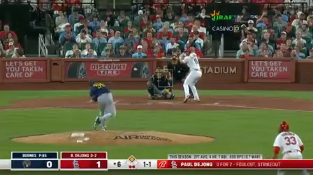 Paul DeJong knocks a two-run home run to give the Cardinals a 3-0 lead over the Brewers