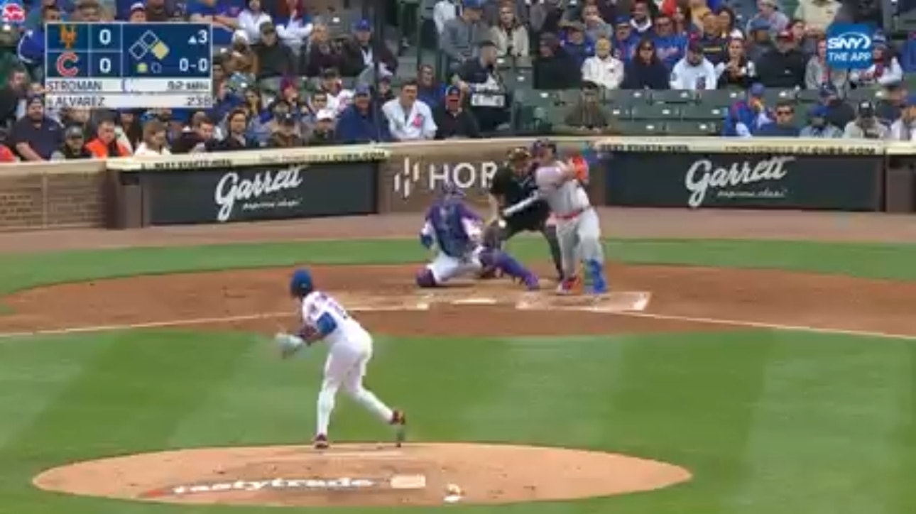 Francisco Alvarez crushes a two-run home run to give the Mets a 2-0 lead over the Cubs