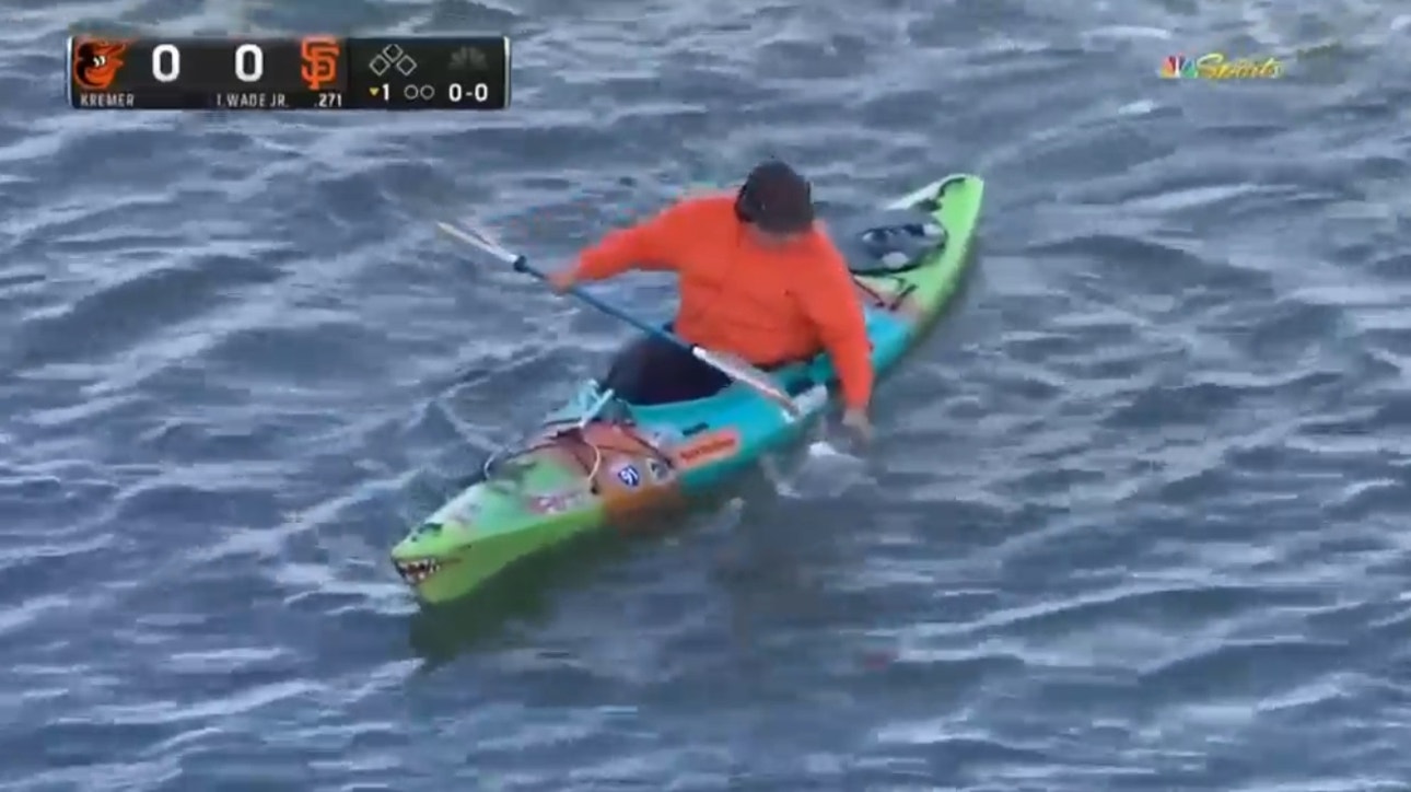 LaMonte Wade Jr. goes deep into McCovey Cove for the Giants' 100th splash hit in Oracle Park history
