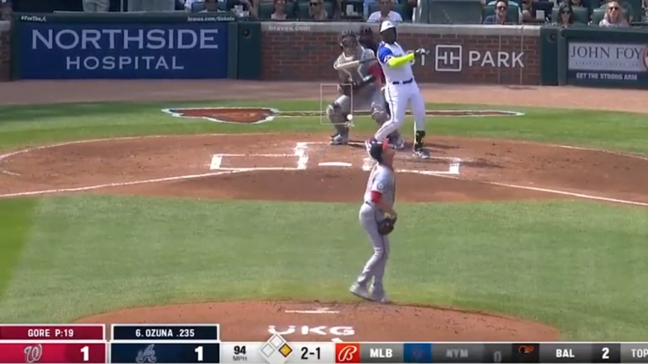 Braves' Marcell Ozuna LAUNCHES a GO-AHEAD two-run home run against the Nationals