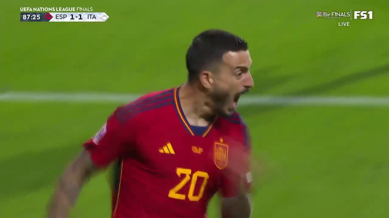 Mato Joselu scores in the 88th minute to give Spain a 2-1 lead over Italy