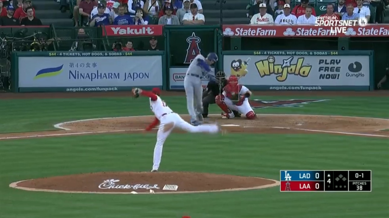 Dodgers' Freddie Freeman smashes a solo homer to take the lead against the Angels 