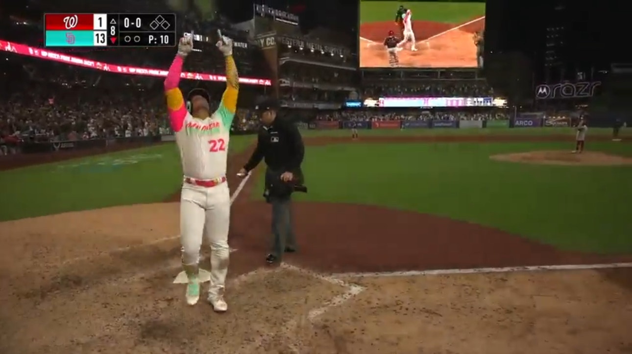 Juan Soto smashes a home run to extend the Padres' lead over the Nationals