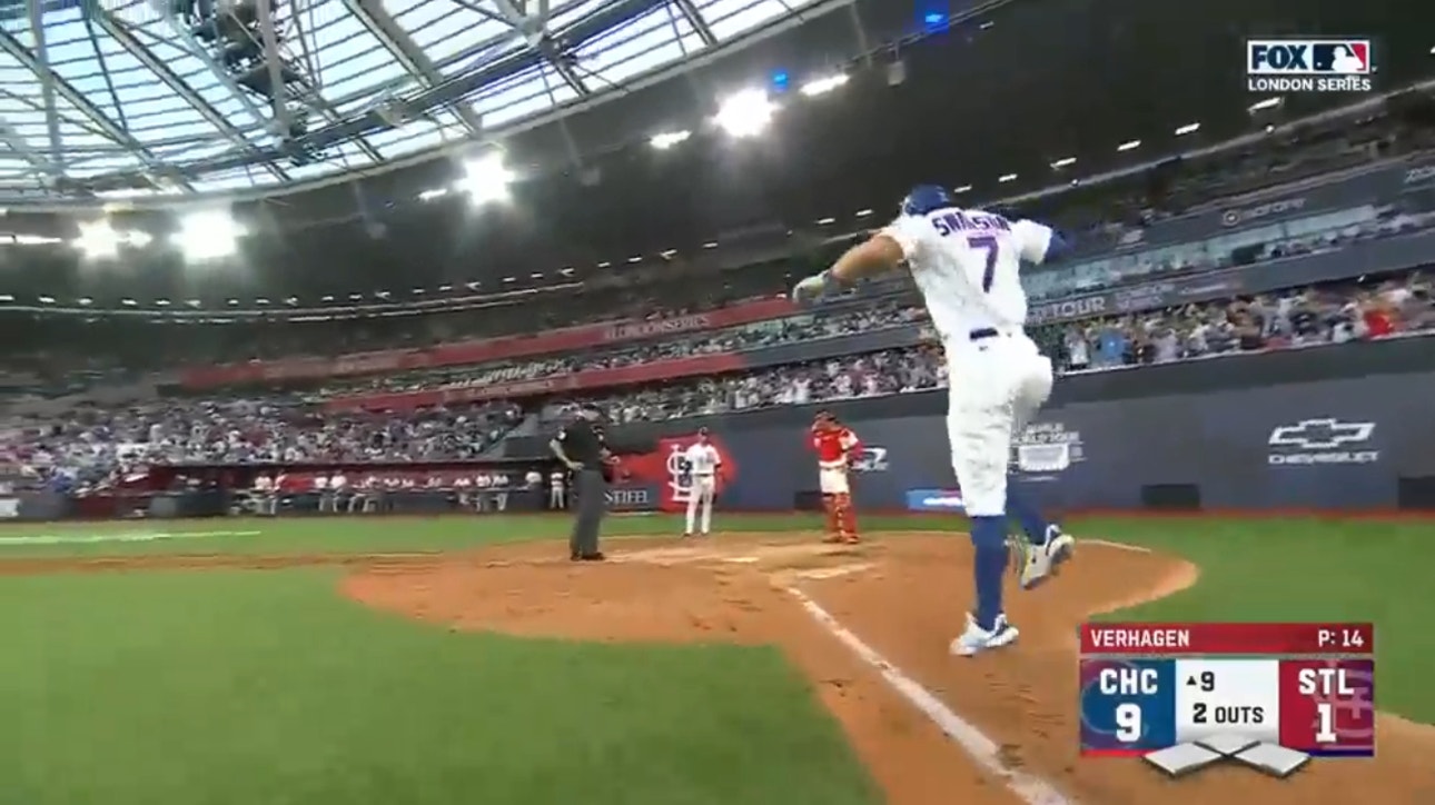 Dansby Swanson smacks a two-run homer in the Cubs' 9-1 victory vs. Cardinals in London