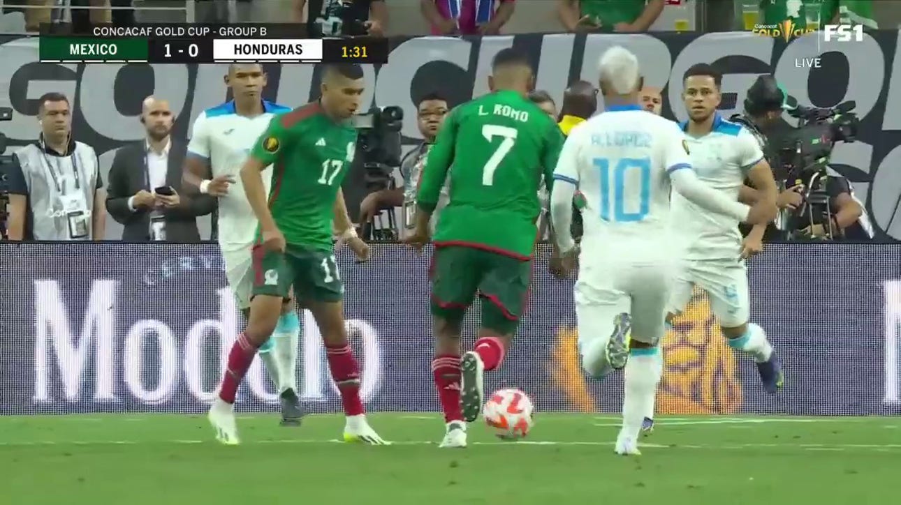 Luis Romo DRILLS a SCREAMER as Mexico grabs an early 1-0 lead against Honduras