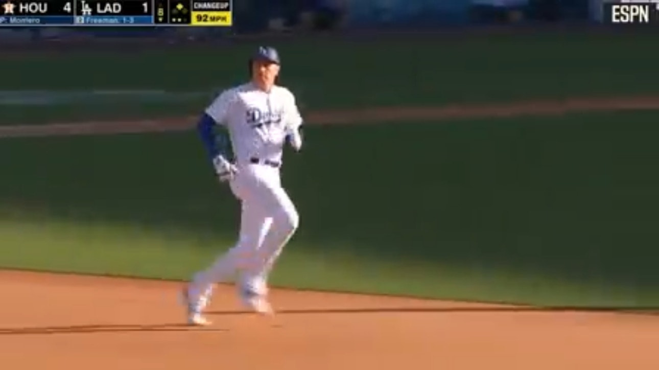 Dodgers' Freddie Freeman crushes a double vs. the Astros for career hit No. 2,000 