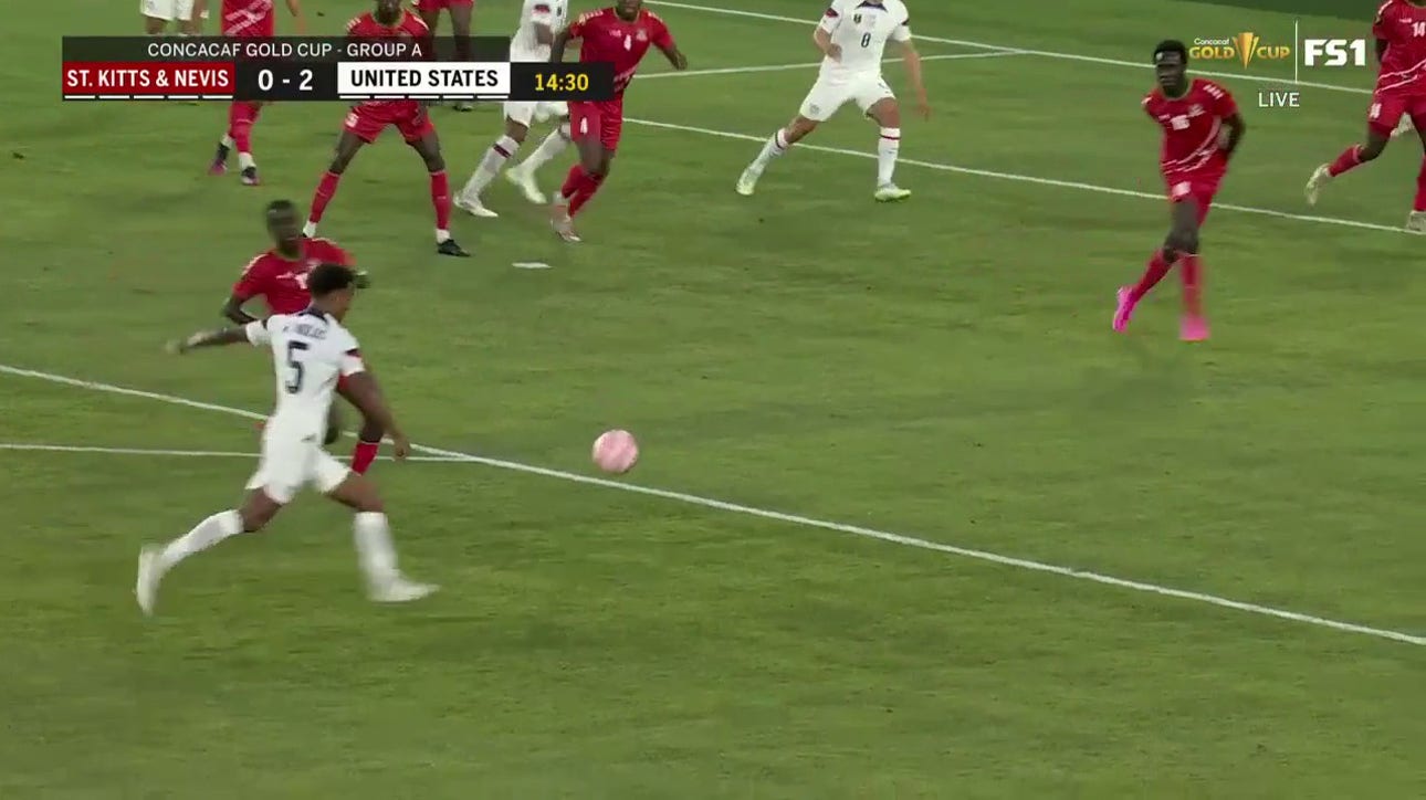 Bryan Reynolds scores an outside-the-box SCREAMER to give the United States a 2-0 lead over St. Kitts & Nevis