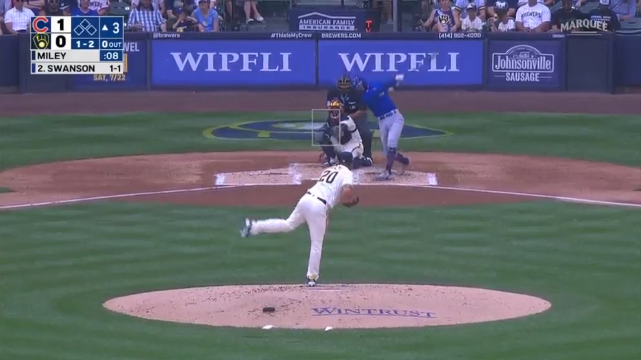 Dansby Swanson DRILLS a 419-foot solo home run as the Cubs extend their lead over the Brewers