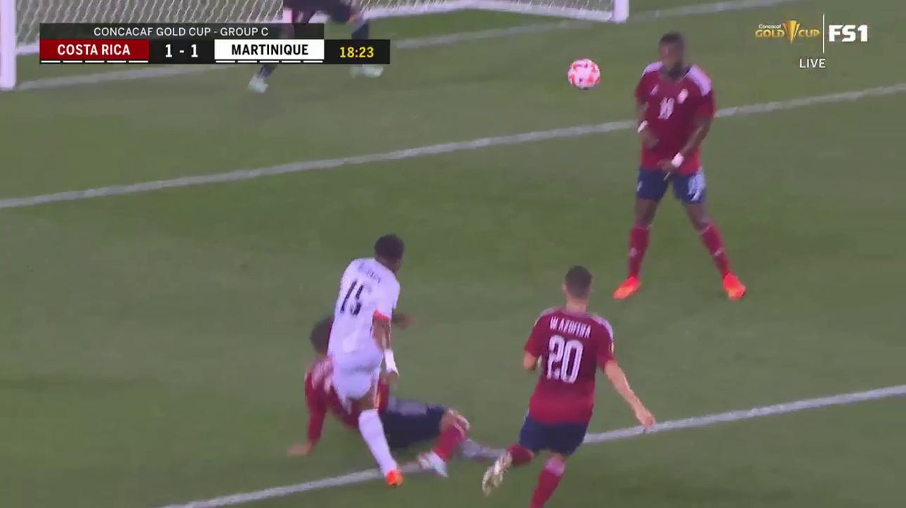 Patrick Burner scores an outside-the-box SCREAMER to help Martinique tie the game against Costa Rica