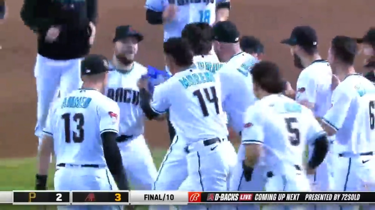 Corbin Carroll smokes a WALK-OFF single, giving the Diamondbacks a 3-2 victory over the Pirates